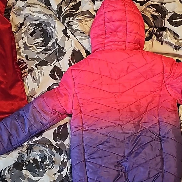 Eddie Bauer girls coat reversible - Picture 3 of 4